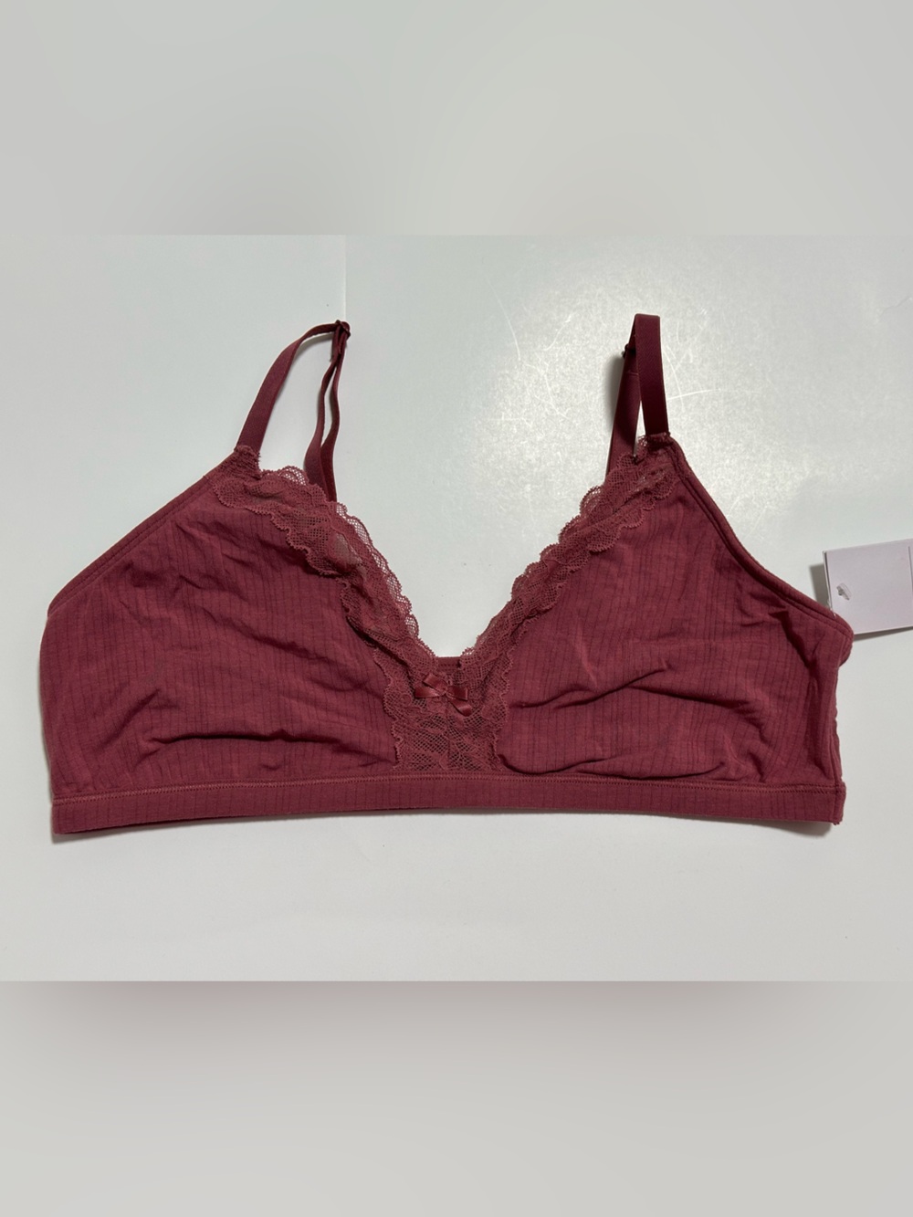 Auden Lace-Trim Bralette in Burgundy